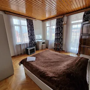 Cattaleya Batumi